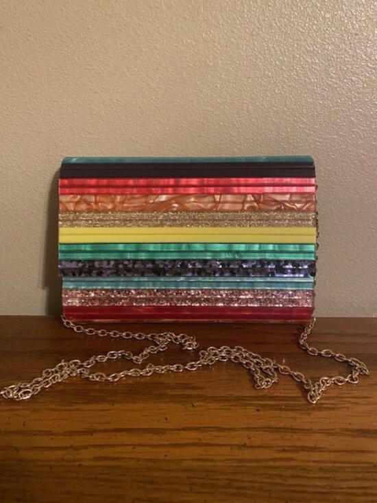 Kurt Geiger Handbags - Kurt Geiger clutch